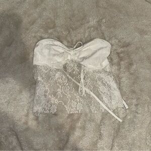 SHEIN White Lace Crop Top